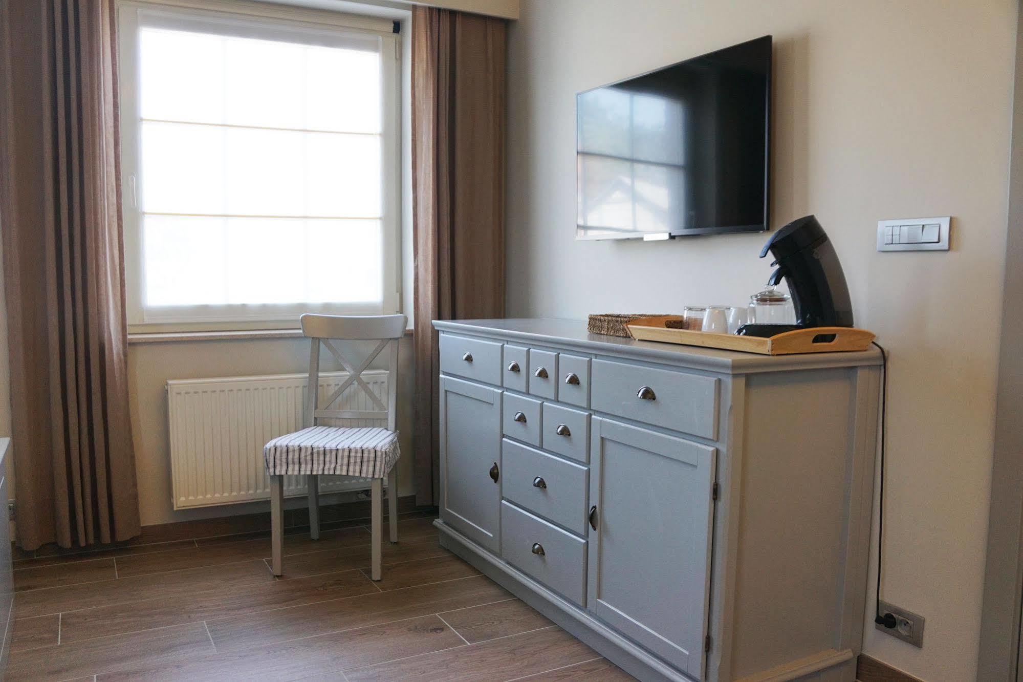 B&B The Beachhouse Oostduinkerke Bagian luar foto