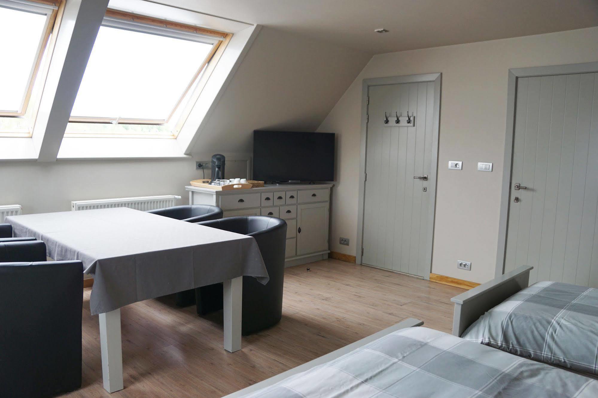 B&B The Beachhouse Oostduinkerke Bagian luar foto