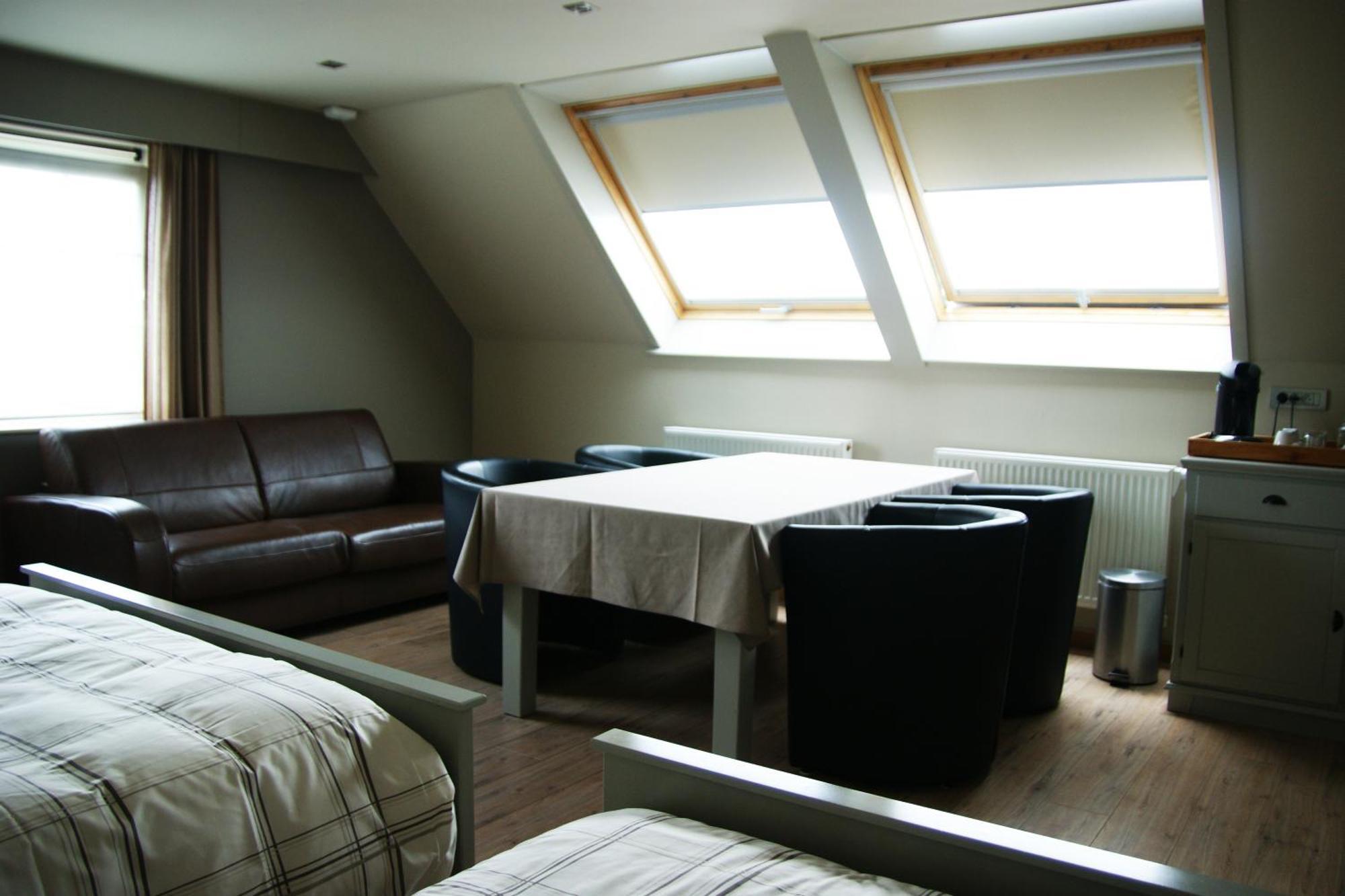 B&B The Beachhouse Oostduinkerke Bagian luar foto