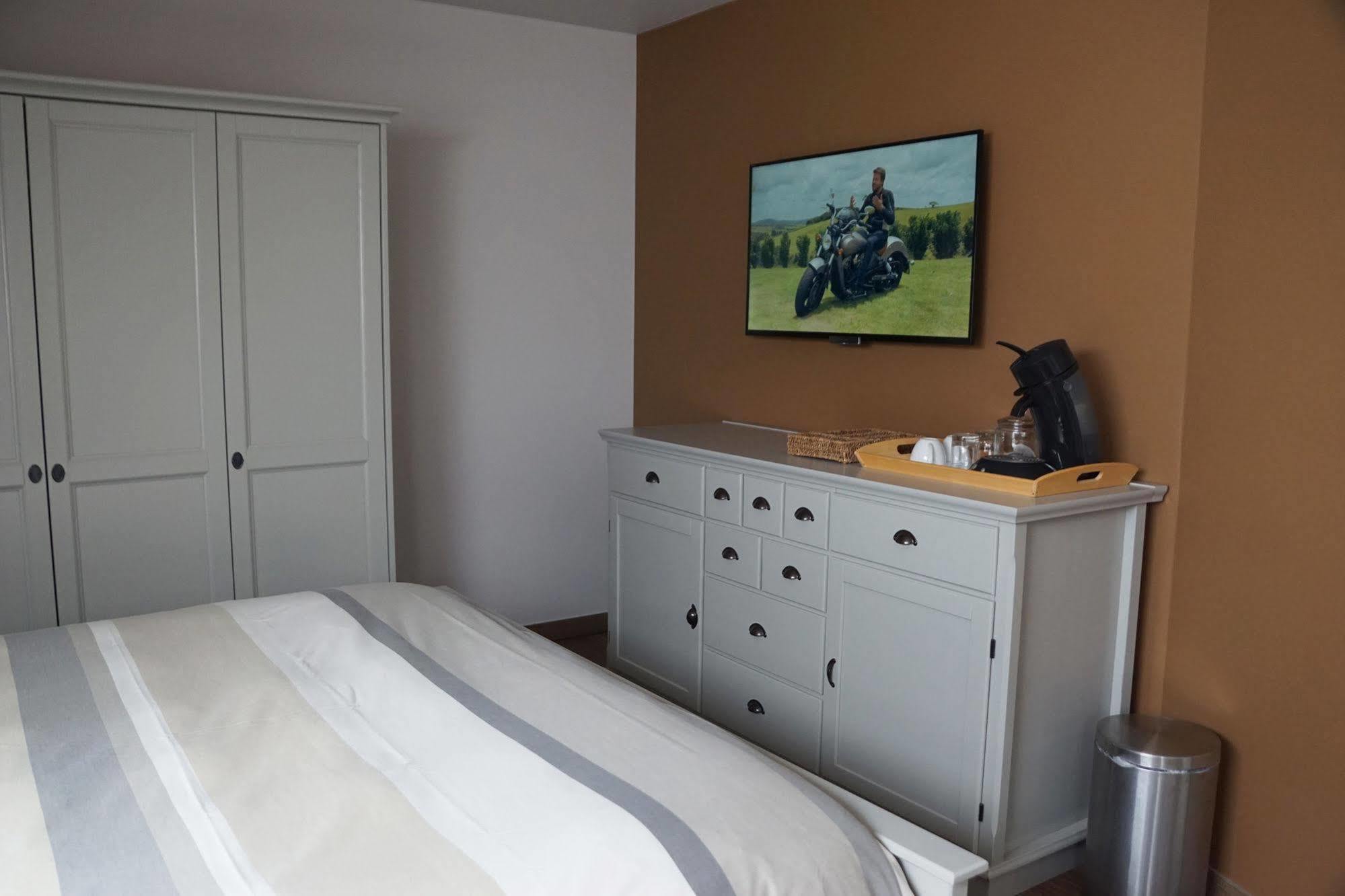 B&B The Beachhouse Oostduinkerke Bagian luar foto